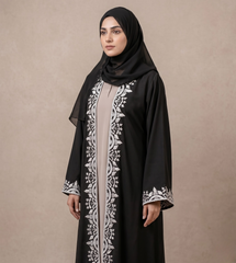 Black Layyin Abaya