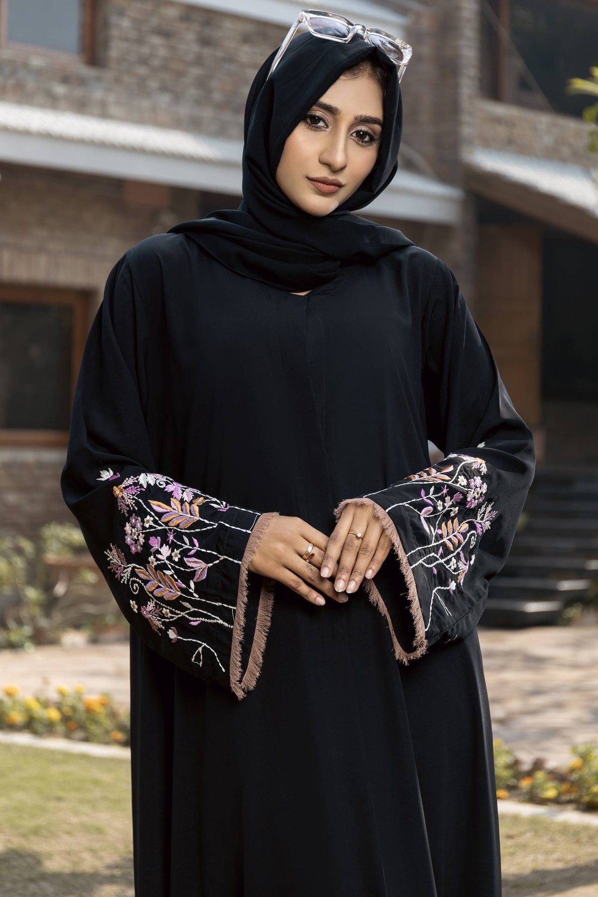 Aafrozah Black Abaya