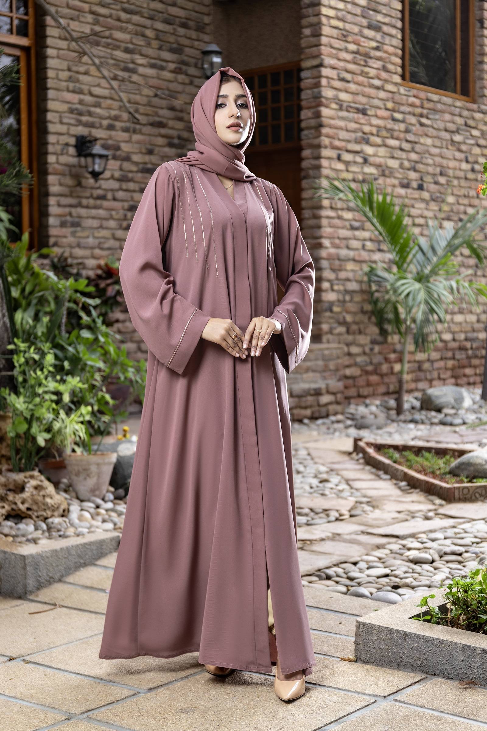 Afifa Abaya With Zip Pockets