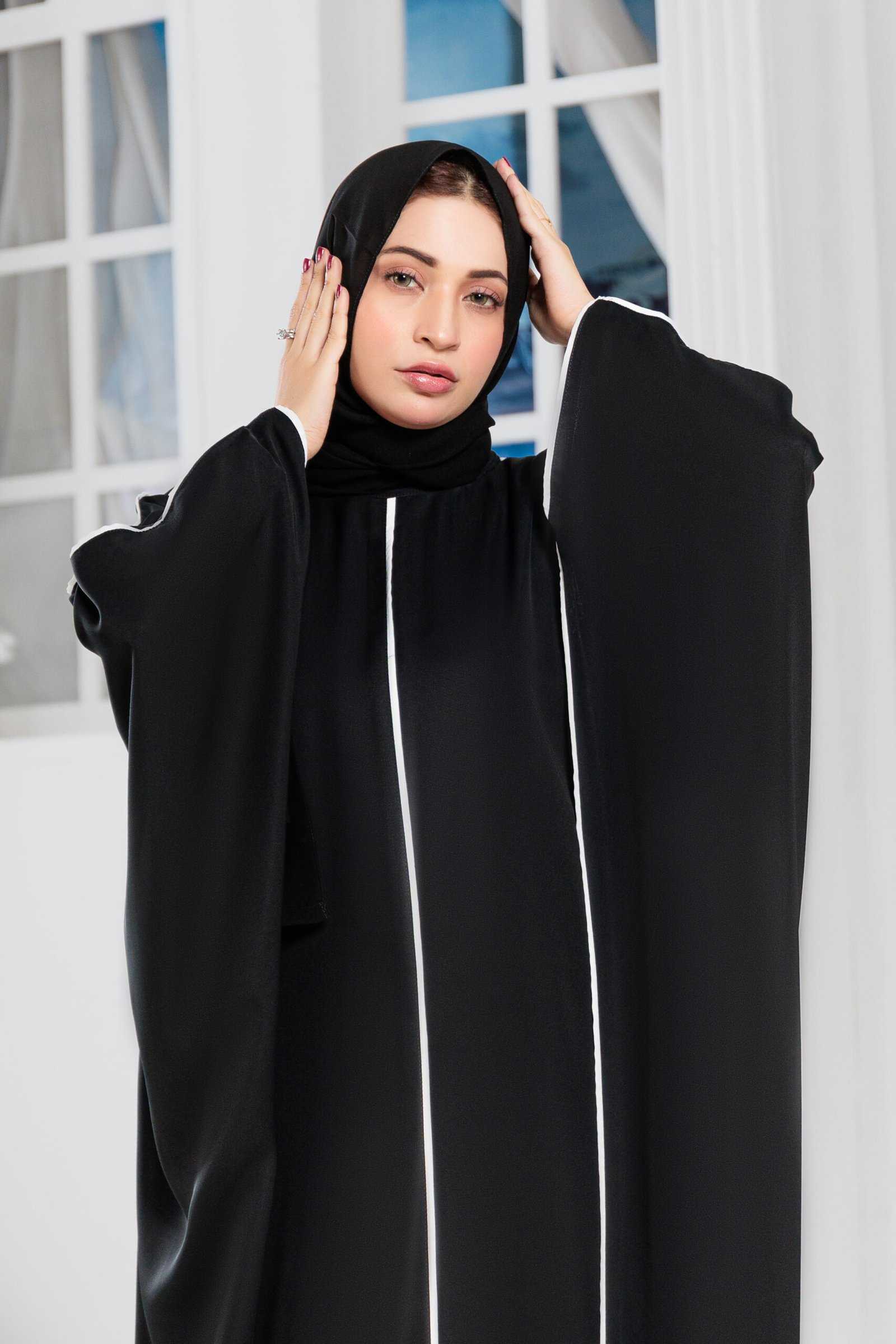 Hana Abaya