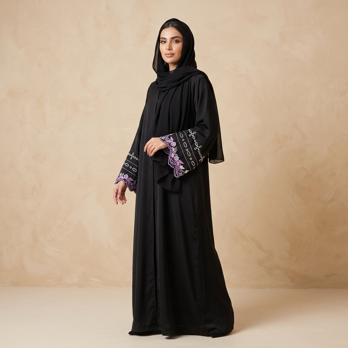 Jasmin Abaya